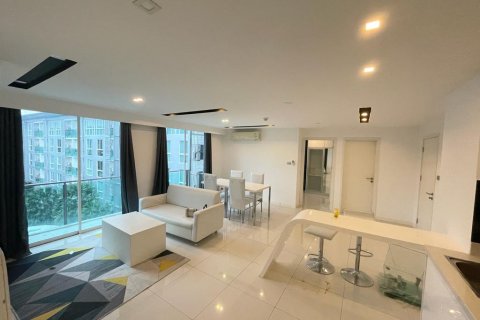 Condominio de 2 dormitorios en Chon Buri, Tailandia № 67504 - foto 2