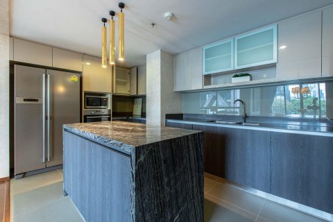 Condominio de 4 dormitorios en Sathon, Bangkok, Tailandia № 142944 - foto 4