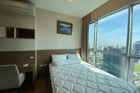 Condo in Bangkok, Thailand, 2 bedrooms № 142942 - photo 6
