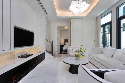 Casa de 4 dormitorios en Bangkok, Tailandia № 142948 - foto 7