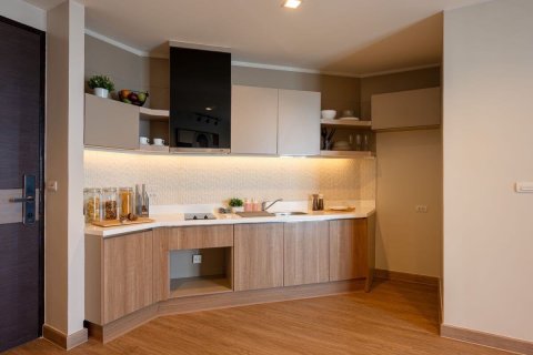 Condominio de 3 dormitorios en Sathon, Bangkok, Tailandia № 142945 - foto 10