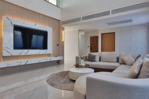 Chalet de 7 dormitorios en Pattaya, Tailandia № 134729 - foto 3