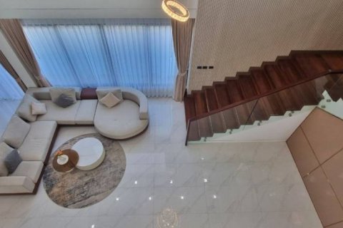 Chalet de 7 dormitorios en Pattaya, Tailandia № 134729 - foto 6