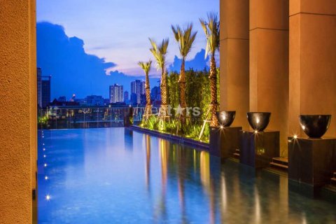 Condo à Bangkok, Thaïlande, 2 chambres  № 66947 - photo 10