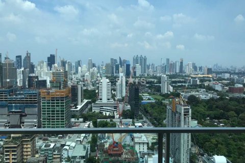 Condominio de 2 dormitorios en Bangkok, Tailandia № 66947
