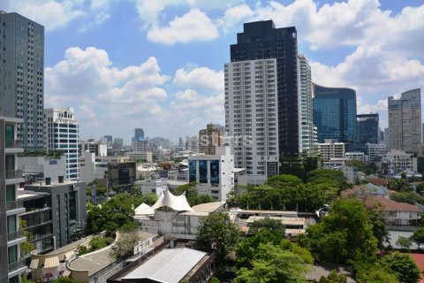 Condo in Bangkok, Thailand, 2 bedrooms  № 66945