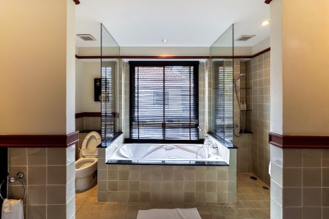 Chalet de 3 dormitorios en Phuket, Tailandia № 156545 - foto 18