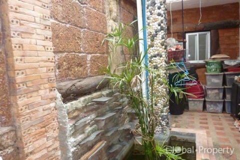 Casa de 3 dormitorios en Pattaya, Tailandia № 118426 - foto 5