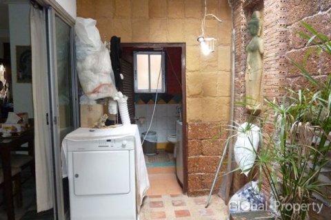 Casa de 3 dormitorios en Pattaya, Tailandia № 118426 - foto 6