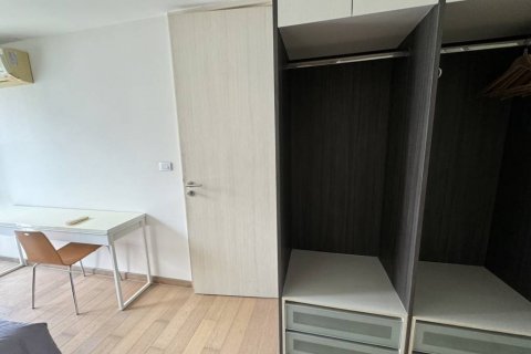Condominio de 1 dormitorio en Bangkok, Tailandia № 135298 - foto 7