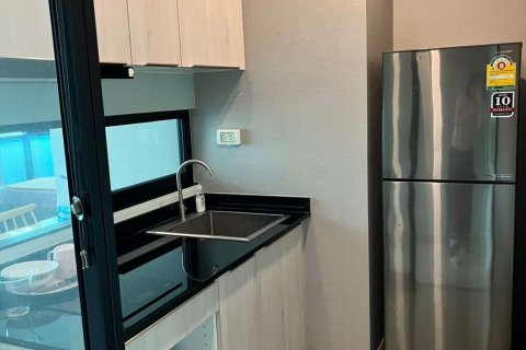 Condo à Khlong Toei, Bangkok, Thaïlande, 1 chambre № 67397 - photo 5