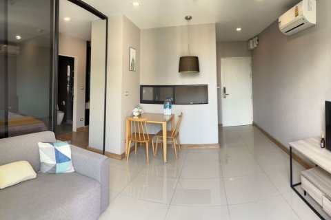 Condo à Khlong Toei, Bangkok, Thaïlande, 1 chambre № 67397 - photo 8