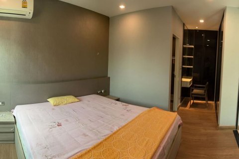 Condo à Khlong Toei, Bangkok, Thaïlande, 1 chambre № 67397 - photo 9