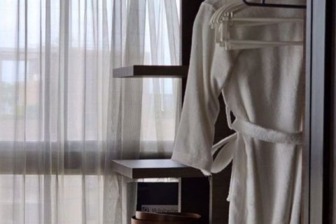 Eigentumswohnung in Watthana, Bangkok, Thailand, 1 Schlafzimmer  № 67393 - Foto 4
