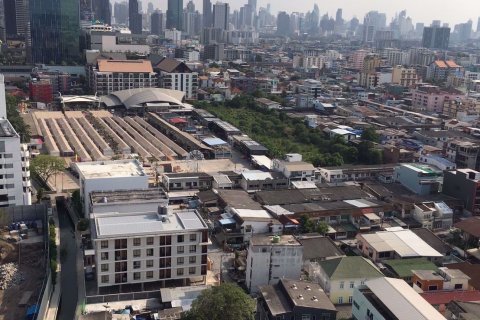 Condominio de 3 dormitorios en Din Daeng, Bangkok, Tailandia № 67395 - foto 13