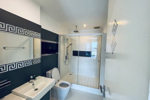 Condominio de 2 dormitorios en Bangkok, Tailandia № 134538 - foto 6
