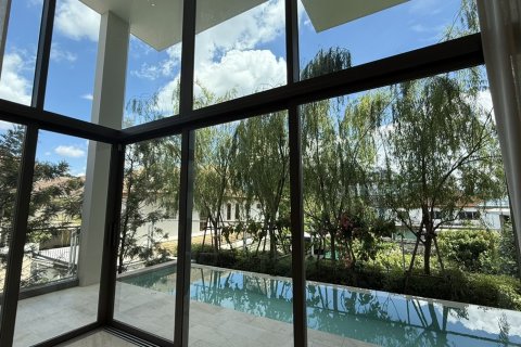 Reihenhaus in Bangkok, Thailand 4 Schlafzimmer № 201288 - Foto 12