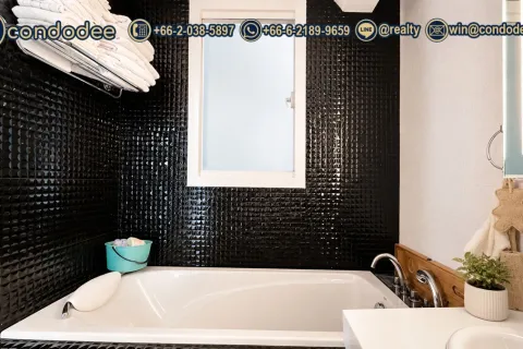 Condominio de 4 dormitorios en Watthana, Bangkok, Tailandia № 201292 - foto 12