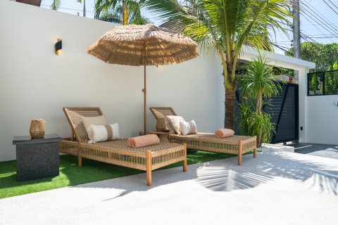 Villa in Pattaya, Thailand 3 bedrooms № 168144 - photo 6