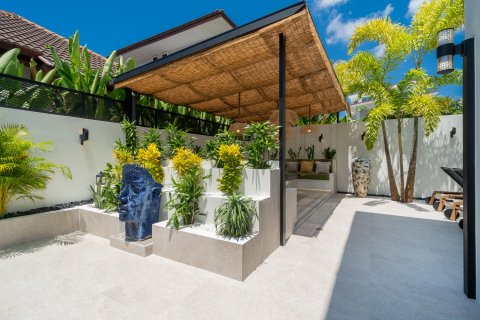 Villa in Pattaya, Thailand 3 bedrooms № 168144 - photo 8