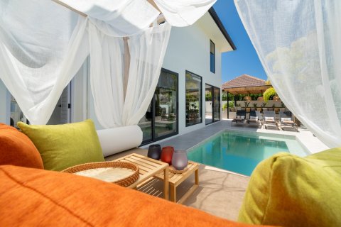 Villa in Pattaya, Thailand 3 bedrooms № 168144 - photo 5