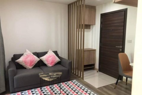 Condominio de 1 dormitorio en Bangkok, Tailandia № 205382 - foto 5