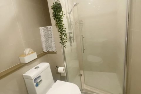 Condominio de 1 dormitorio en Bangkok, Tailandia № 205385 - foto 4