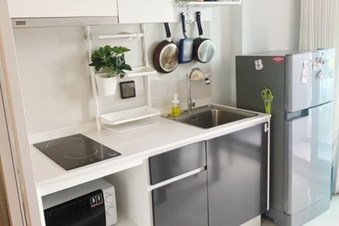 Condominio de 1 dormitorio en Bangkok, Tailandia № 205385 - foto 6