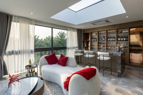 Casa de 6 dormitorios en Pattaya, Tailandia № 180569 - foto 8