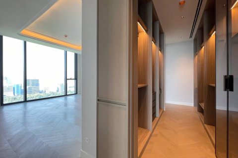 Condominio de 3 dormitorios en Bangkok, Tailandia № 180574 - foto 10