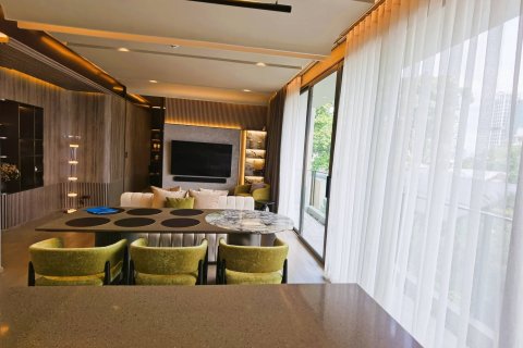 Ático de 3 dormitorios en Bangkok, Tailandia № 180575 - foto 10