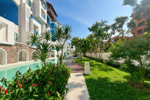 Condominio de 2 dormitorios en Hua Hin, Tailandia № 159951 - foto 3