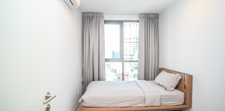 Condo à Bangkok, Thaïlande, 2 chambres № 187246