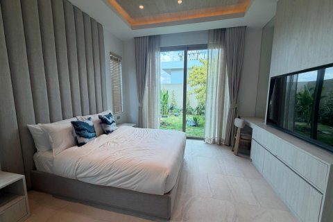 Chalet de 3 dormitorios en Hua Hin, Tailandia № 169732 - foto 14