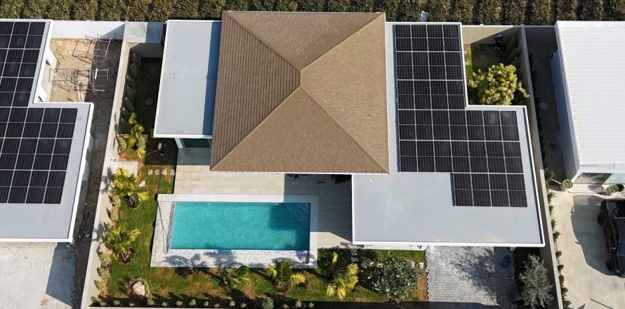 Chalet de 3 dormitorios en Hua Hin, Tailandia № 169732