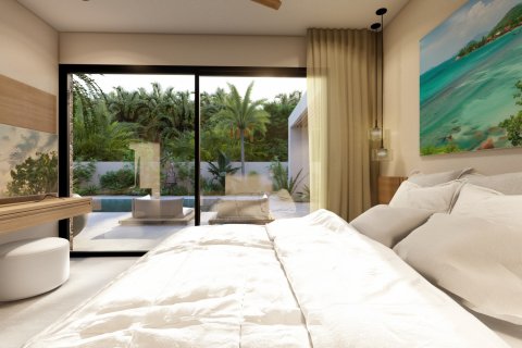 Chalet de 4 dormitorios en Ko Samui, Tailandia № 169728 - foto 19