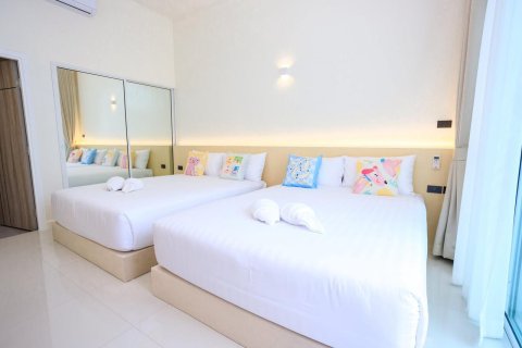 Villa in Pattaya, Thailand 9 Schlafzimmer № 159899 - Foto 8