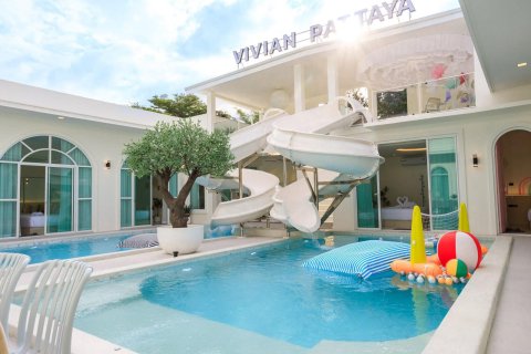 Villa in Pattaya, Thailand 9 Schlafzimmer № 159899 - Foto 3