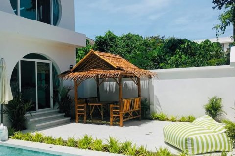 Villa in Pattaya, Thailand 4 bedrooms № 159894 - photo 4