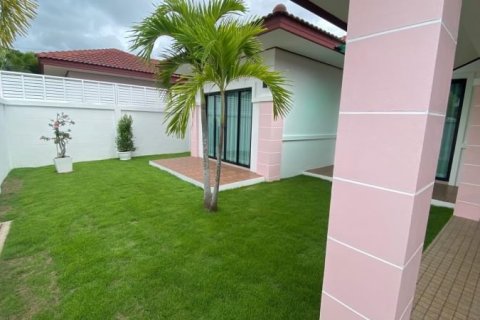 Casa de 3 dormitorios en Pattaya, Tailandia № 157773 - foto 7
