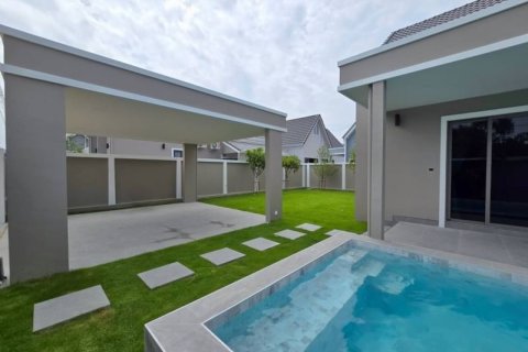 Casa de 3 dormitorios en Pattaya, Tailandia № 157777 - foto 19