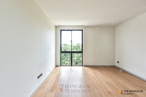 Casa de 4 dormitorios en Bangkok, Tailandia № 189490 - foto 8