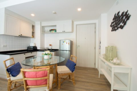 Condominio de 2 dormitorios en Hua Hin, Tailandia № 168522 - foto 8