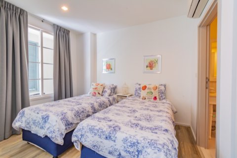 Condominio de 2 dormitorios en Hua Hin, Tailandia № 168522 - foto 15