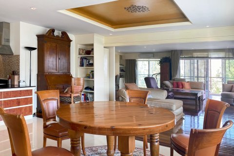 Condominio de 2 dormitorios en Hua Hin, Tailandia № 168525 - foto 17