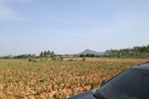 Terreno en Hua Hin, Tailandia № 168520 - foto 11