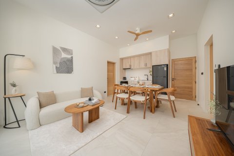 Chalet de 3 dormitorios en Phuket, Tailandia № 171695 - foto 12