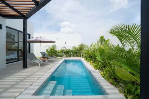 Chalet de 3 dormitorios en Phuket, Tailandia № 171695 - foto 11