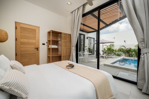 Chalet de 3 dormitorios en Phuket, Tailandia № 171695 - foto 2