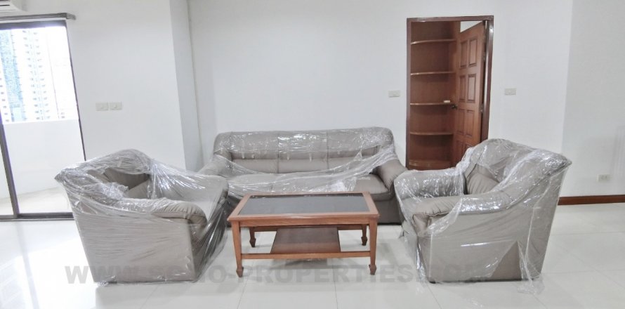 Condominio de 3 dormitorios en Bangkok, Tailandia № 143806